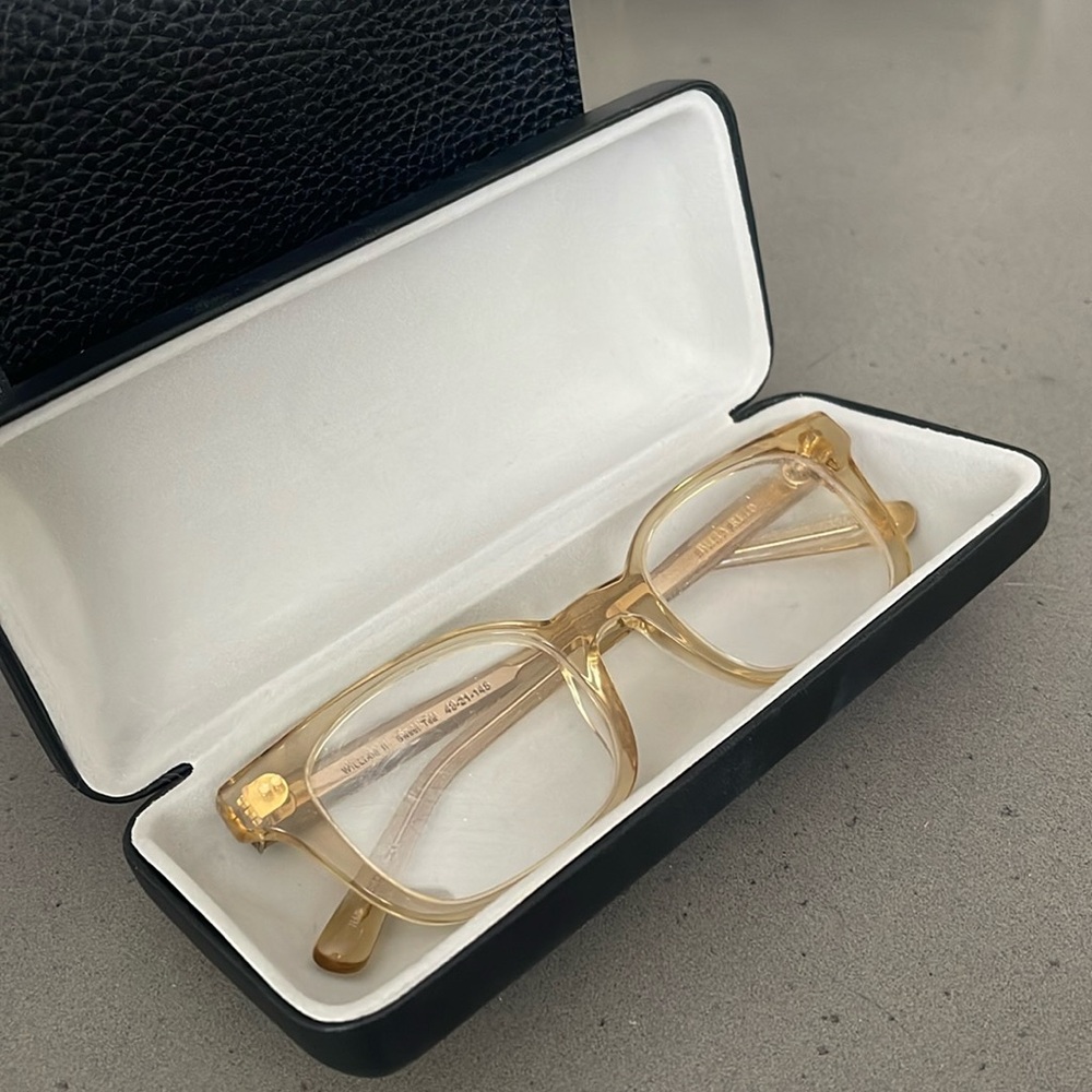 Billy Reid William II glasses in Sweet Tea in case